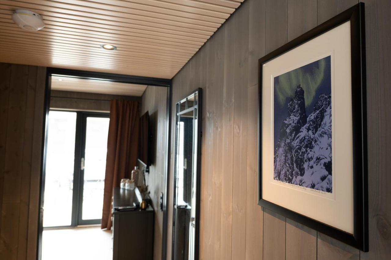 Modern apartment in Henningsvær Eksteriør billede